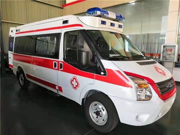 石首市福特V362救护车